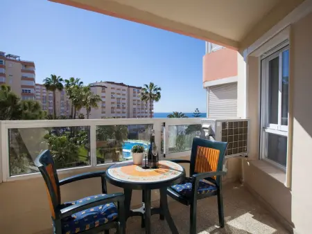 Location appartement à La Axarquía  Torrox, Wohnung in Torrox mit Sonniger Terrasse