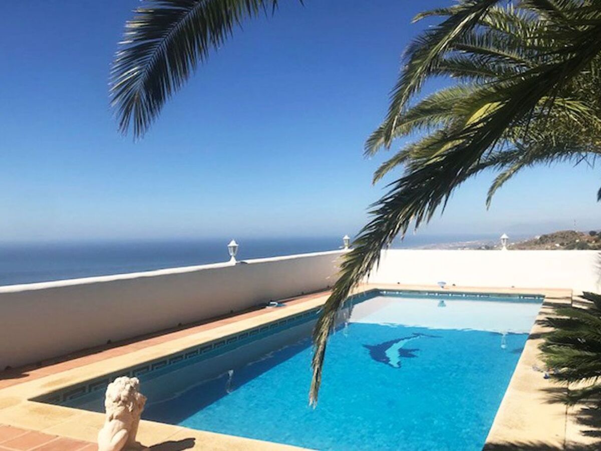 Casa Palmeras à Sayalonga : maison 8 pers, piscine privée - Photo 4