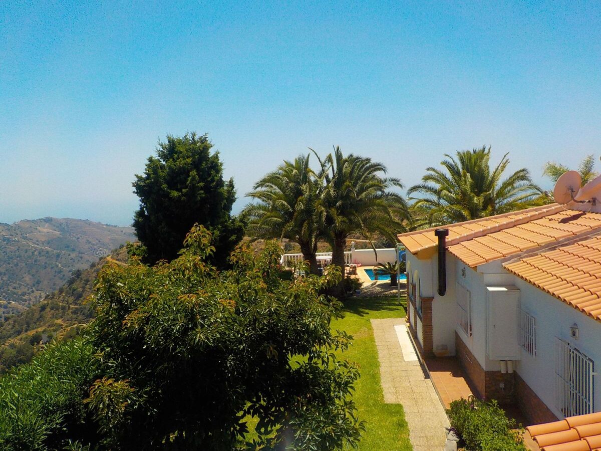 Casa Palmeras à Sayalonga : maison 8 pers, piscine privée - Photo 5