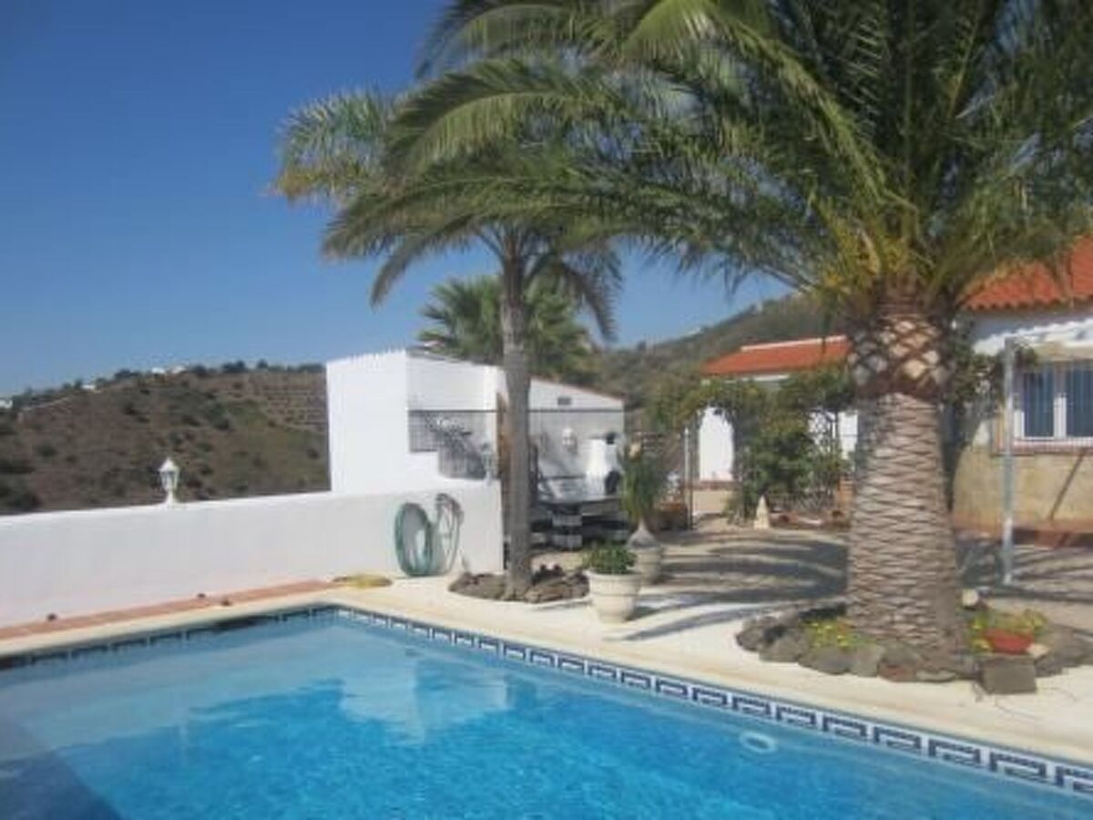 Casa Palmeras à Sayalonga : maison 8 pers, piscine privée - Photo 8