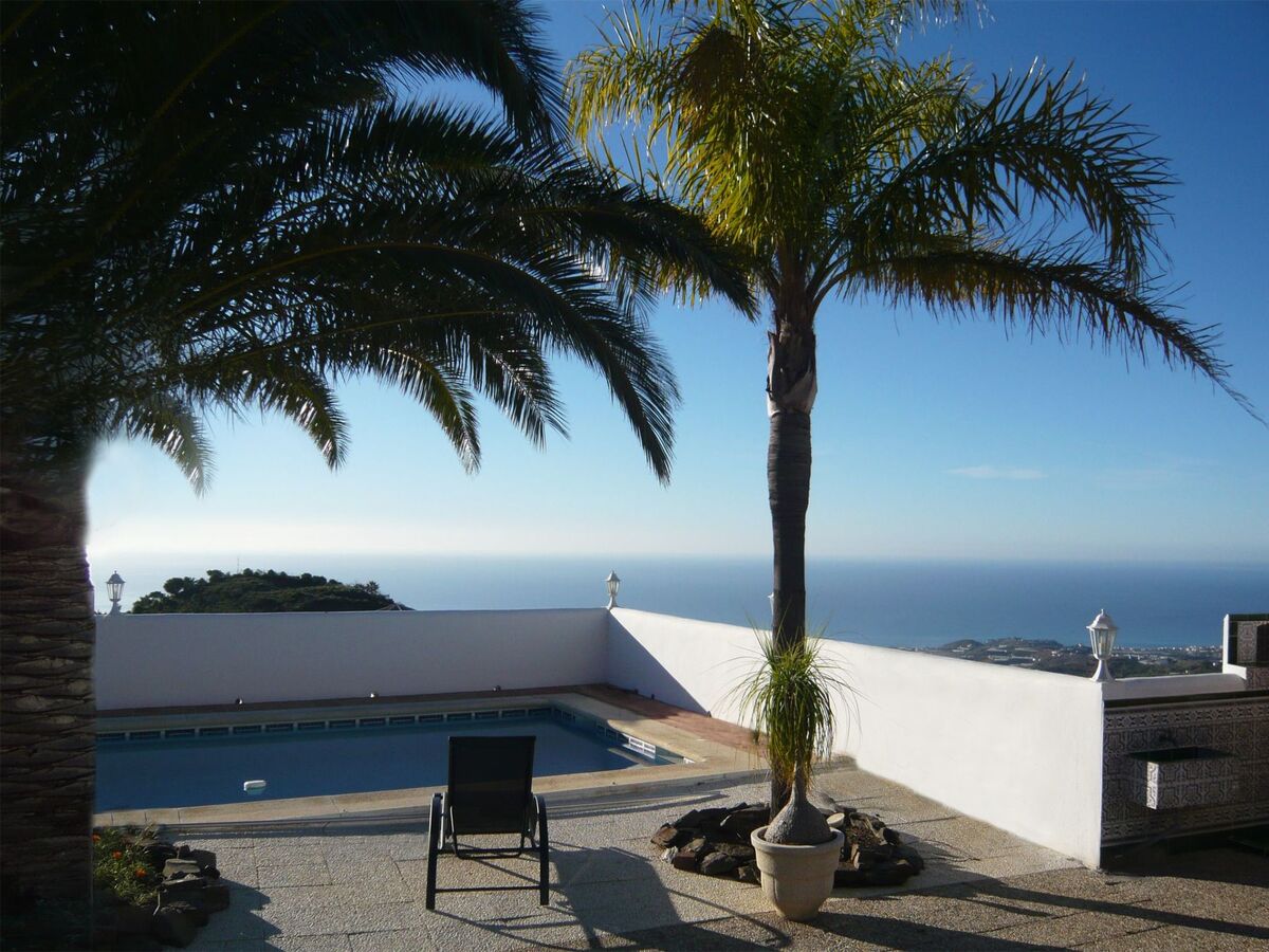 Casa Palmeras à Sayalonga : maison 8 pers, piscine privée - Photo 13