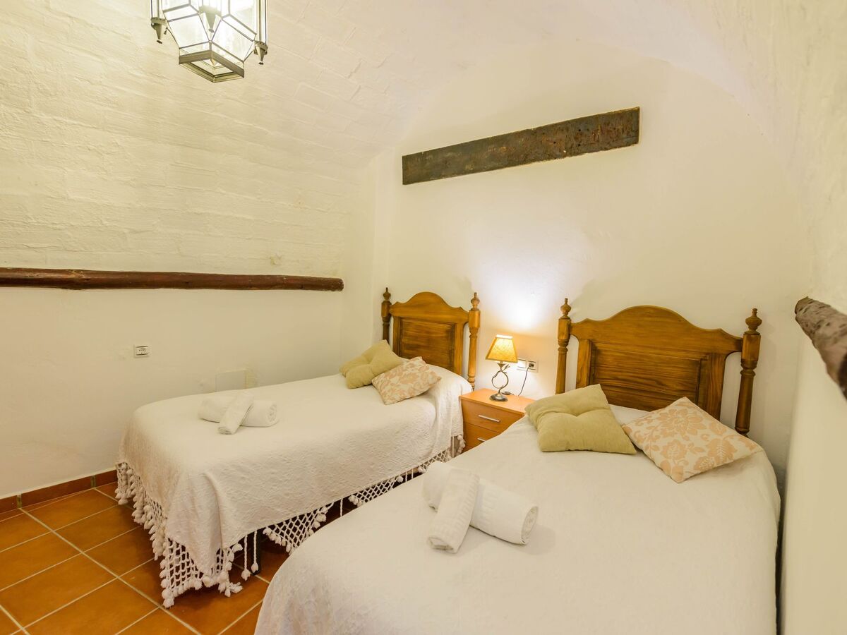Maison 2 chambres avec piscine à Alcaucín - Photo 20
