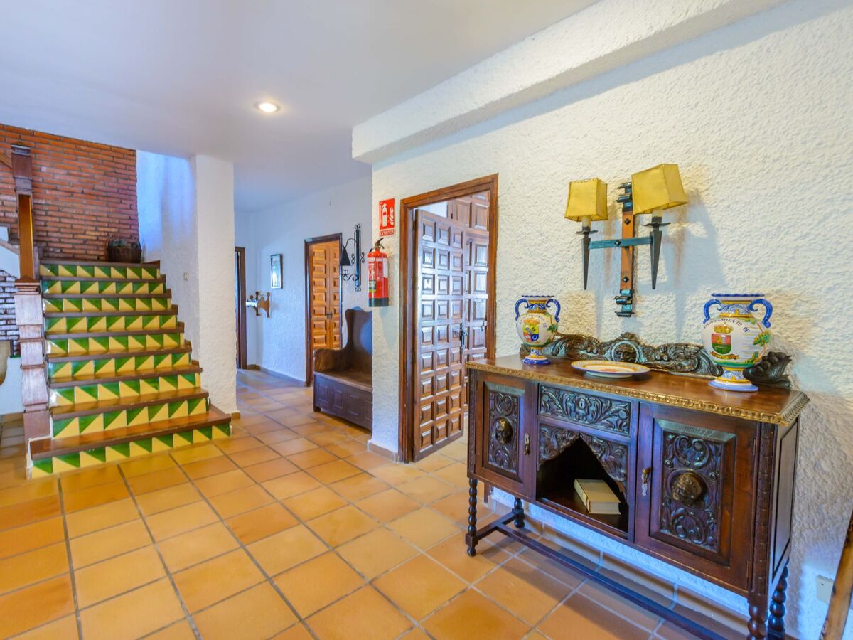 Maison 14 pers., piscine privée et terrasse à Alcaucín - Photo 4