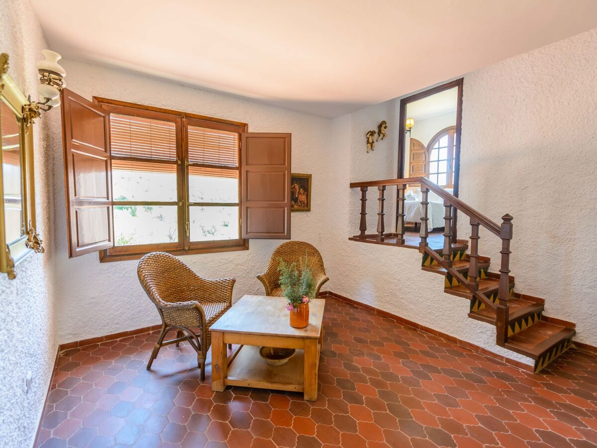 Maison 14 pers., piscine privée et terrasse à Alcaucín - Photo 14