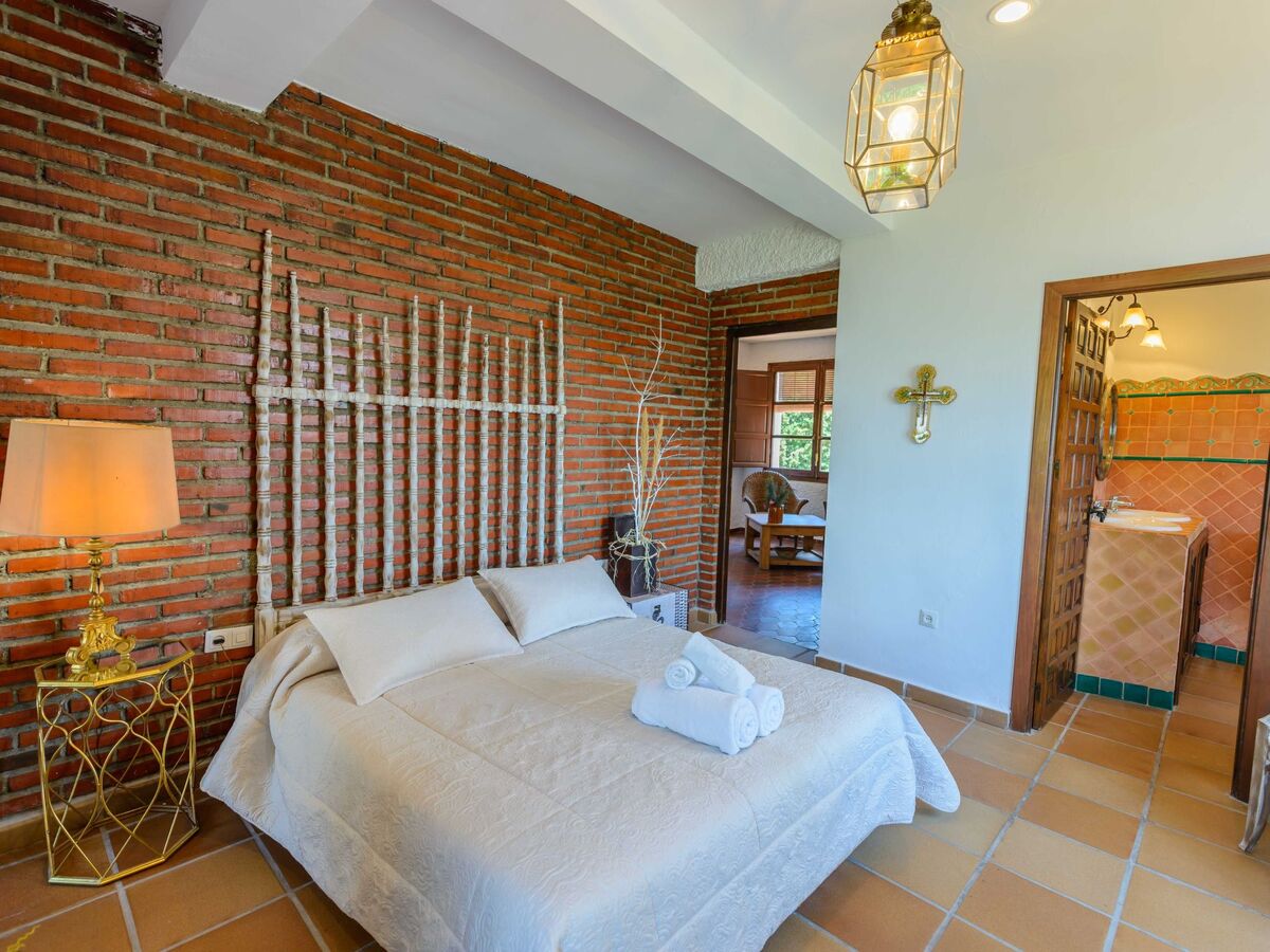 Maison 14 pers., piscine privée et terrasse à Alcaucín - Photo 17