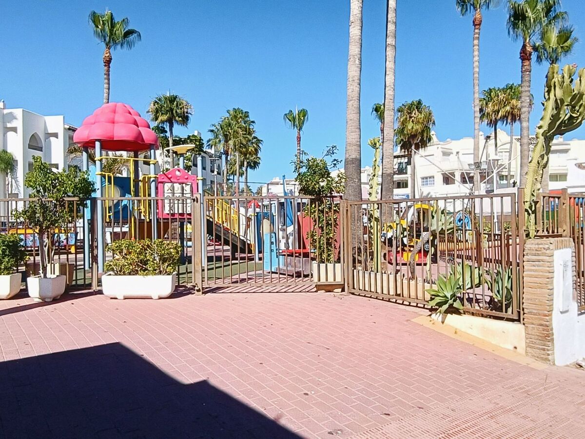 Appartement Puerto Marina, 50 m de la plage - Photo 52