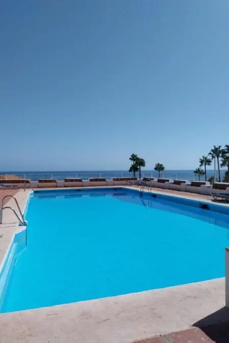 Appartement 6 pers. avec piscine à 50 m de la plage : photo 5
