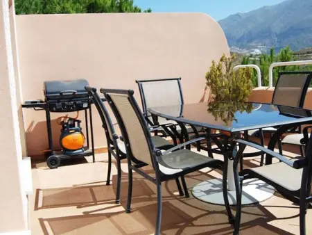 Schöne 4BDR-Villa mit fantastischer Aussicht, Location Maison 8 personnes à Marbella - Photo 5