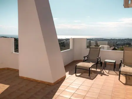 Schöne 4BDR-Villa mit fantastischer Aussicht, Location Maison 8 personnes à Marbella - Photo 6