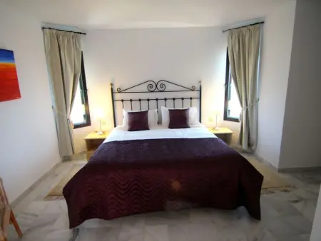 Schöne 4BDR-Villa mit fantastischer Aussicht, Location Maison 8 personnes à Marbella - Photo 14