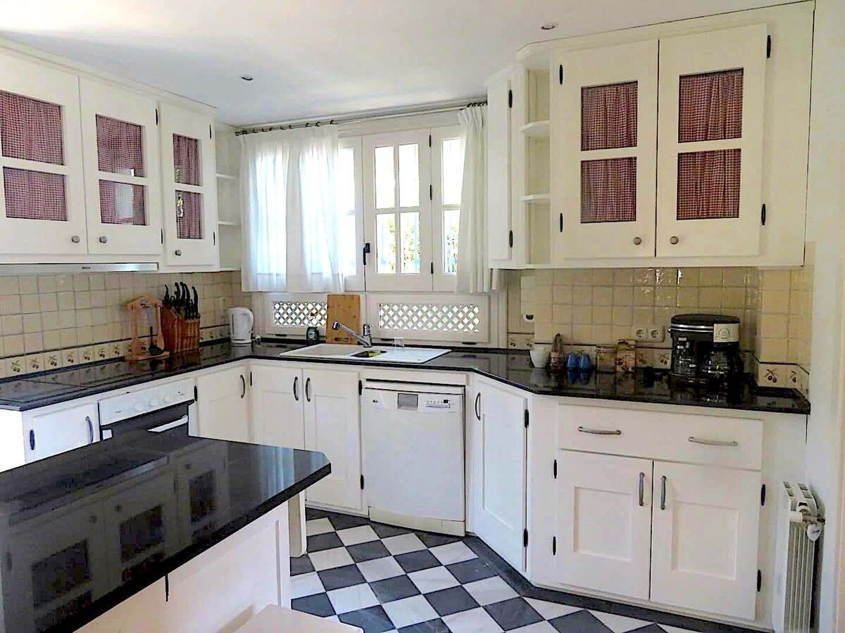 Villa 4 chambres Marbella, piscine et jardin près Puerto Banús - Photo 12