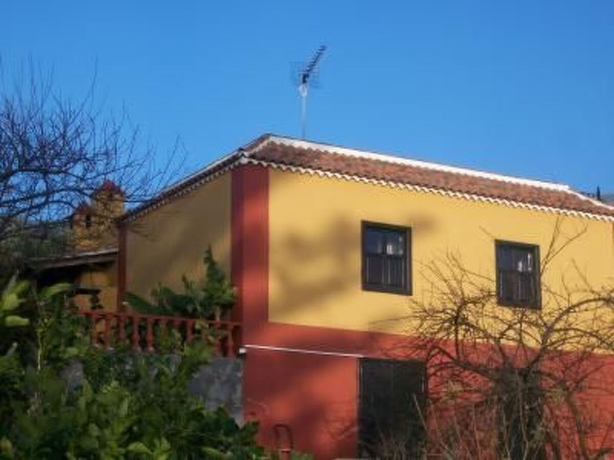 Maison typique canarienne avec terrasse, barbecue et piscine - Photo 9