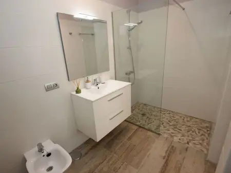 Appartement 4 pers. avec piscine chauffée à Playa San Juan : photo 29