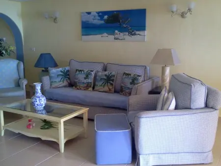 Maison 4 chambres avec piscine chauffée à Puerto De Santiago - Photo 2