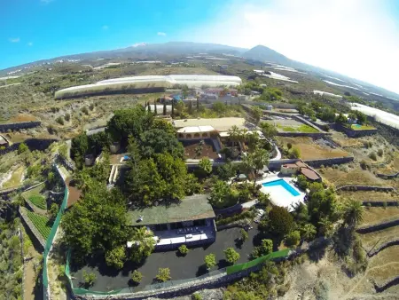 Maison 4 chambres avec piscine chauffée à Puerto De Santiago - Photo 16