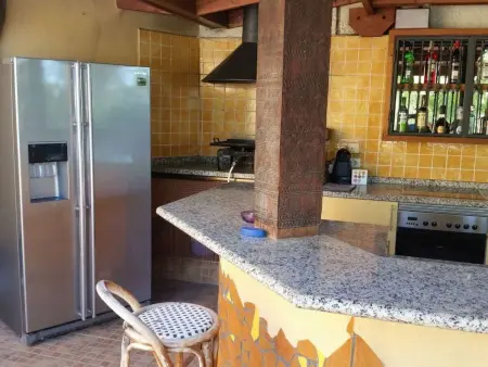 Maison 4 chambres avec piscine chauffée à Puerto De Santiago - Photo 26