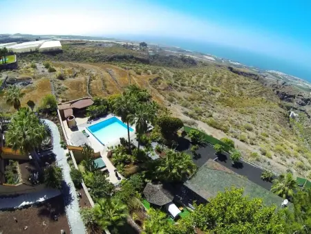 Maison 4 chambres avec piscine chauffée à Puerto De Santiago - Photo 35