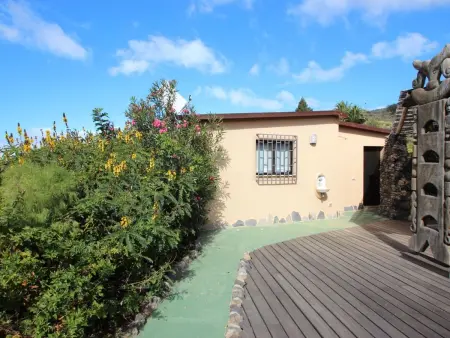 Location appartement à Chio, Kleines Ferienhaus mit Terrasse für zwei Personen