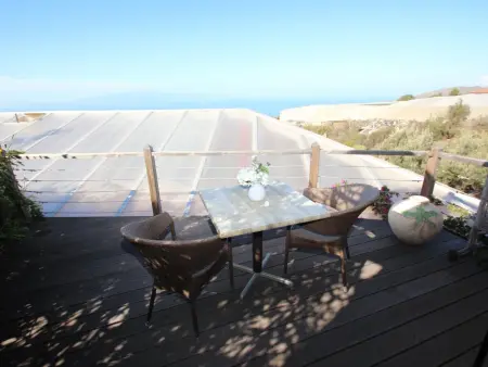 Studio 25 m² avec terrasse vue océan à Chio : photo 7