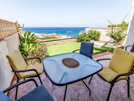Appartement vue mer à Agaete, terrasse panoramique 40 m² : photo 2