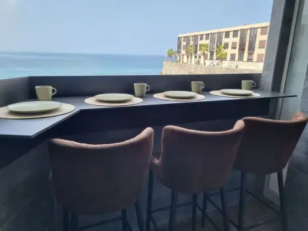 Appartement Las Palmas vue mer à 10 m de l'océan : photo 2