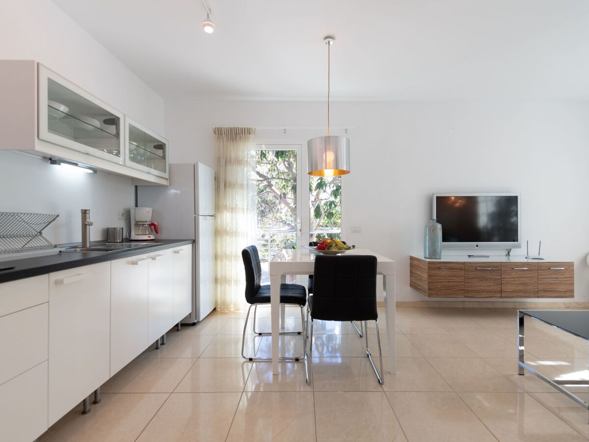 Villa 8 Finca Oasis : 50m² avec piscine et bien-être - Photo 8