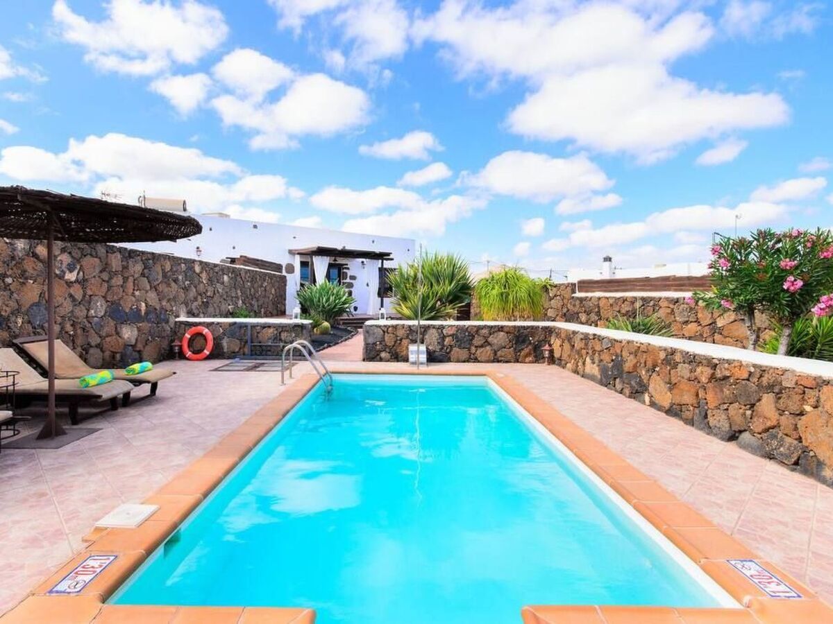 Maison avec piscine privée à Güime, Lanzarote - Photo 1