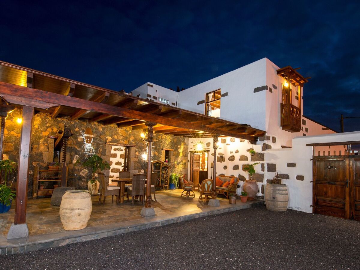 Maison Tinajo 3 chambres, jardin et terrasses couvertes - Photo 14