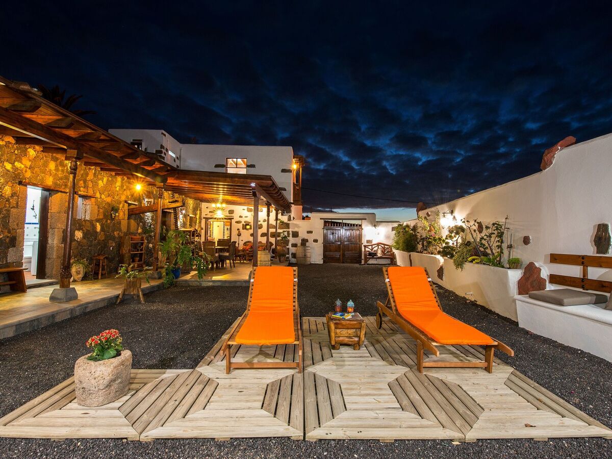 Maison Tinajo 3 chambres, jardin et terrasses couvertes - Photo 15