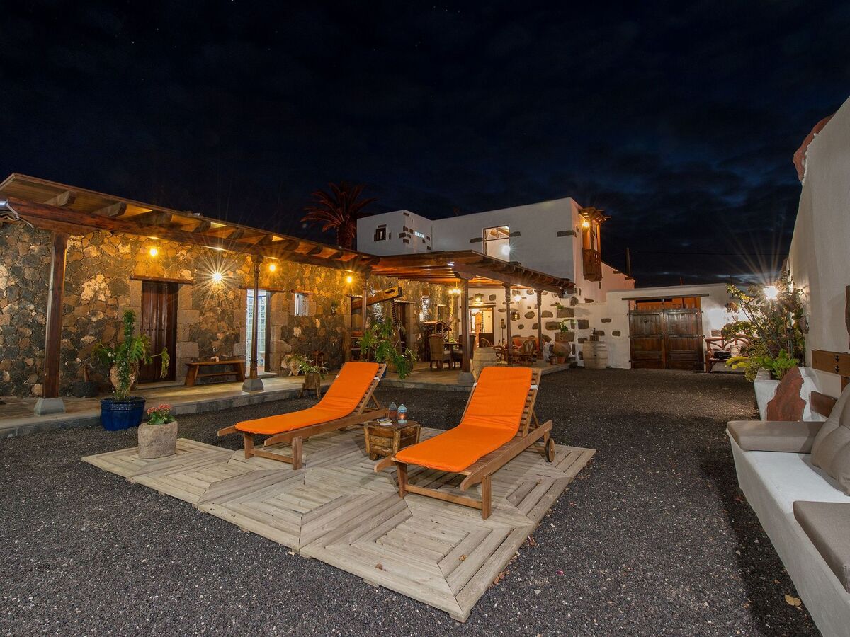 Maison Tinajo 3 chambres, jardin et terrasses couvertes - Photo 16
