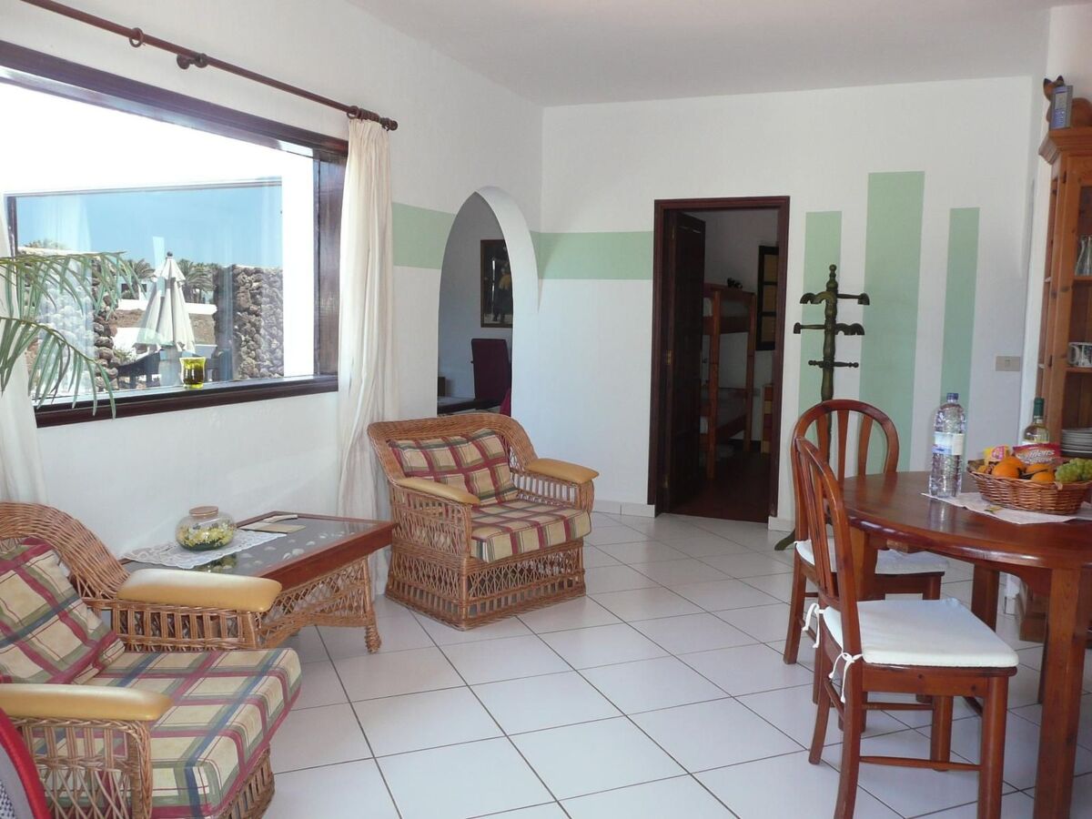 Bungalow 4 chambres avec piscine et vue mer à Playa Blanca - Photo 18