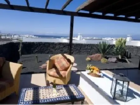 Location maison à Playa Blanca, Bungalow mit geräumiger Terrasse