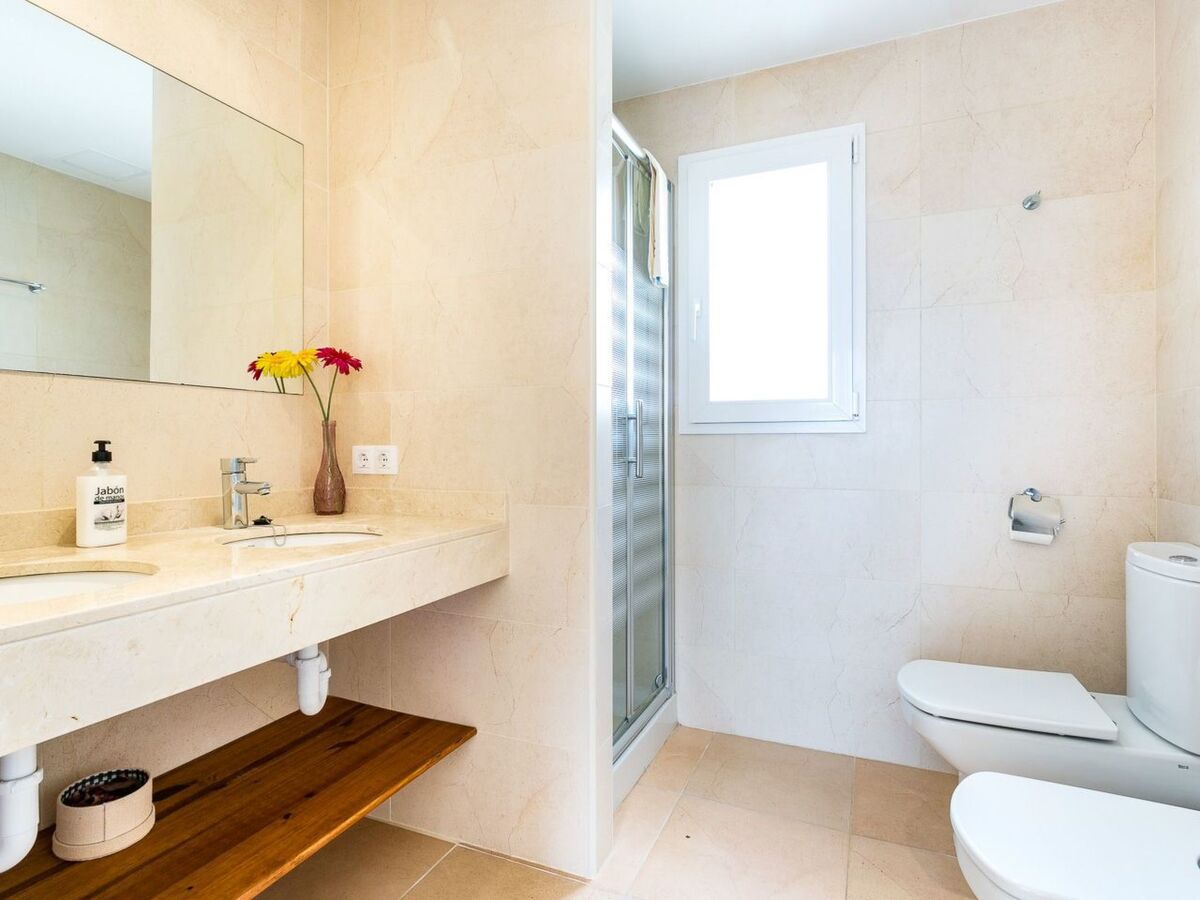 Maison 2 chambres avec piscine à 2 km d'Es Trenc - Photo 15