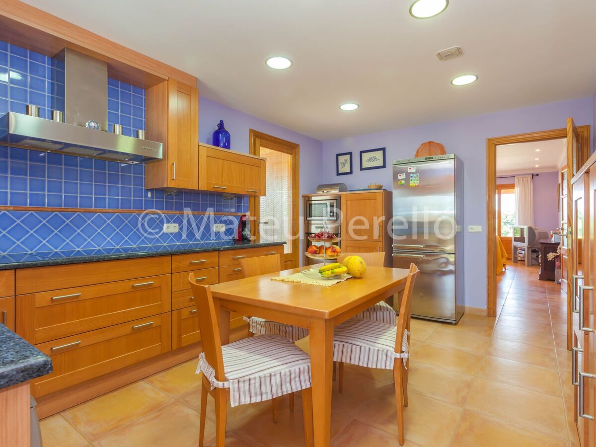 Villa Santa Eulalia – 5 chambres, piscine et terrain à Santa Margalida - Photo 10