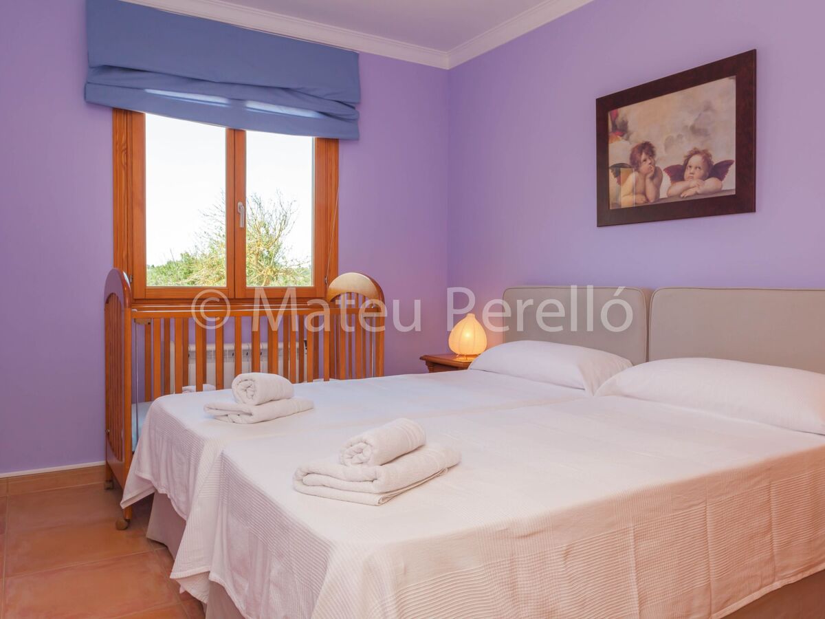 Villa Santa Eulalia – 5 chambres, piscine et terrain à Santa Margalida - Photo 11