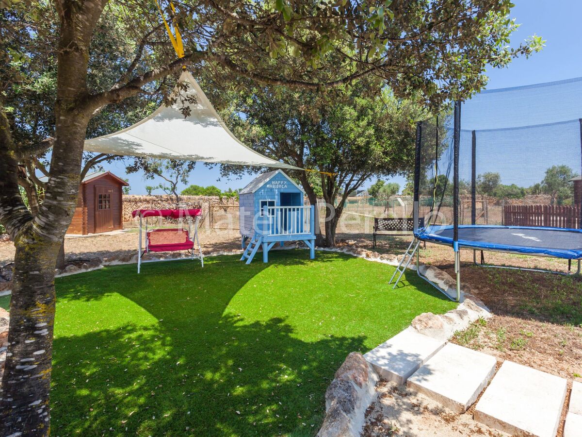 Villa Santa Eulalia – 5 chambres, piscine et terrain à Santa Margalida - Photo 32