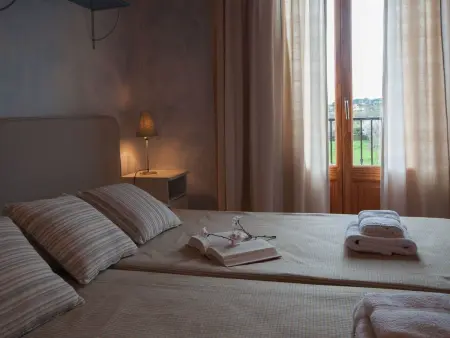 Villa Santa Eulalia : 5 chambres, piscine et animaux de ferme : photo 24