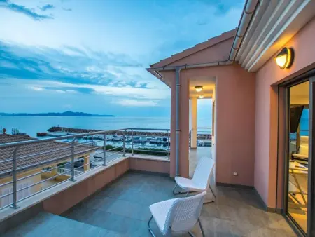 Maison seafront 4 chambres avec piscine à Son Serra de Marina : photo 34