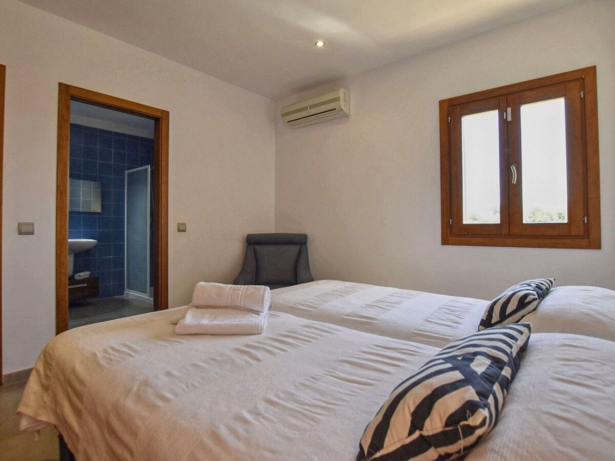 Maison moderne avec piscine privée à Alcúdia - Photo 28