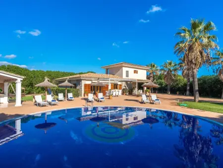 Location maison à Sa Pobla, Schönes Landhaus mit Pool für 8 Personen