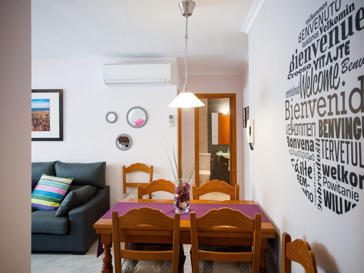 Appartement 6 pers. rez-de-chaussée à 300 m de la plage - Photo 8
