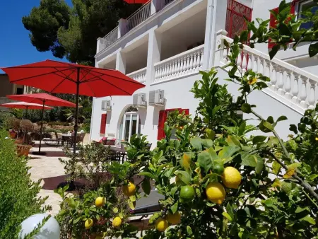 Villa Michaela – Maison 12 pers., piscine, 3 min plage : photo 7