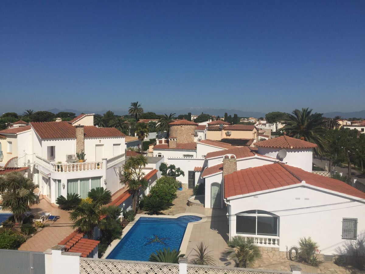 Maison 3 chambres avec piscine privée à Empuriabrava - Photo 17