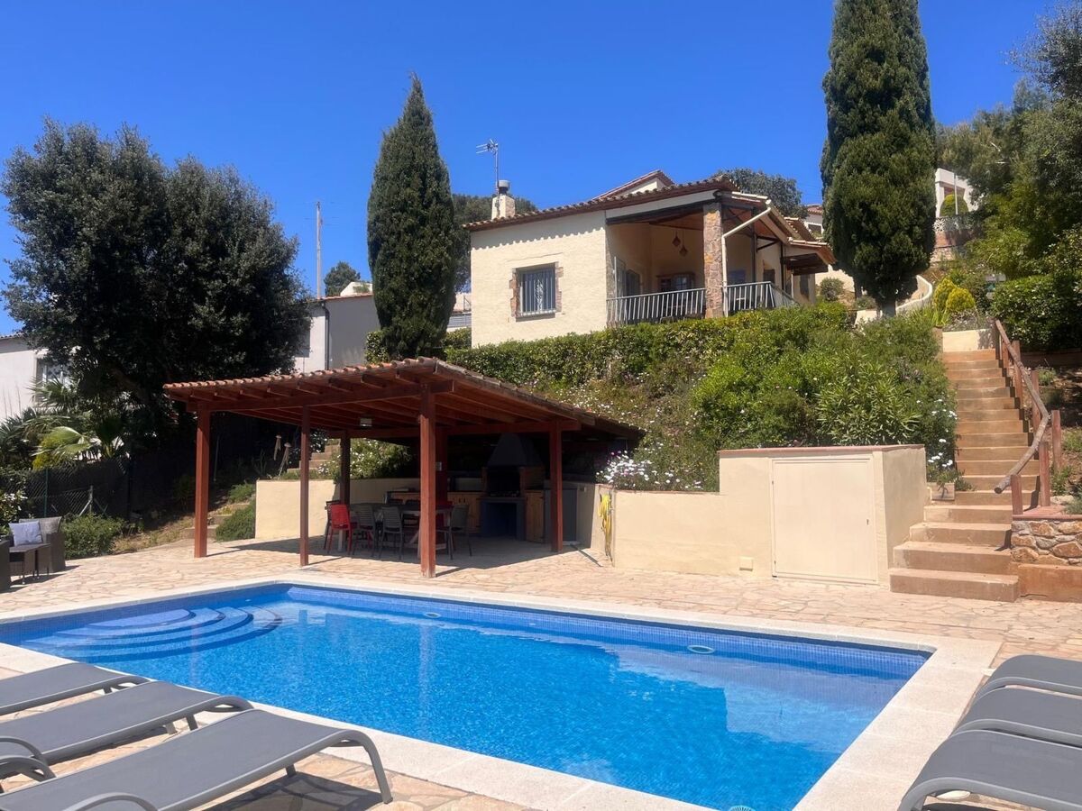 Villa Destina à Begur : piscine privée, 1200 m² de jardin - Photo 1