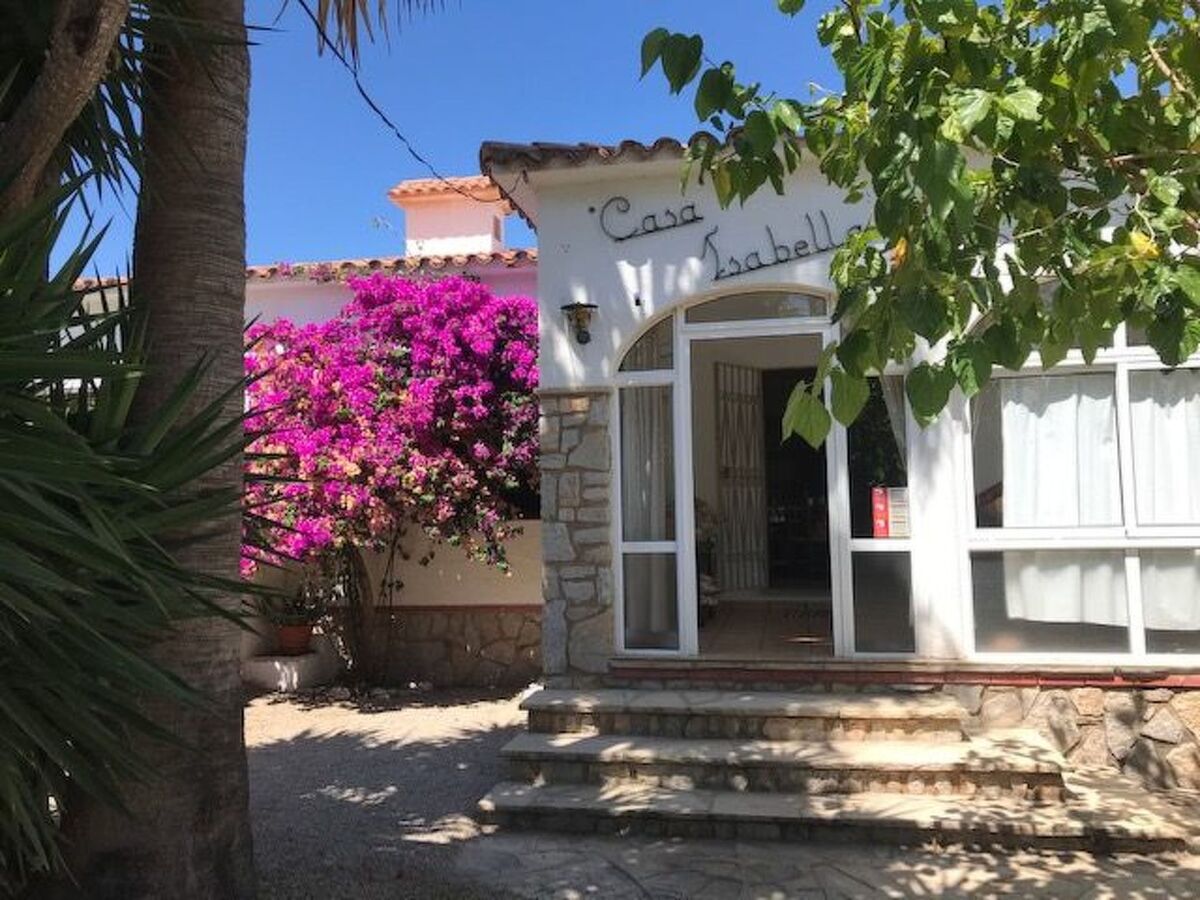 Casa Is – Maison 3 chambres, jardin privé à Miami Platja - Photo 2