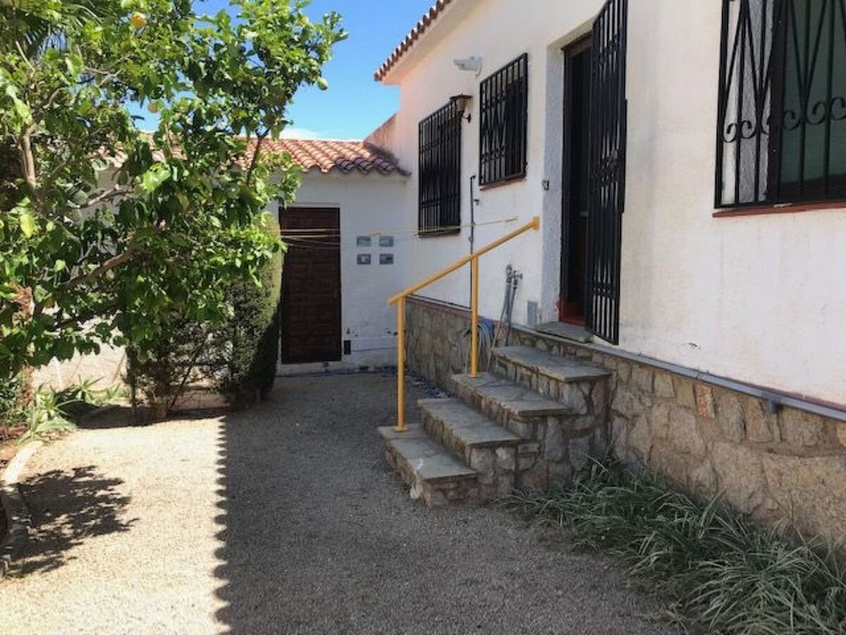 Casa Is – Maison 3 chambres, jardin privé à Miami Platja - Photo 32