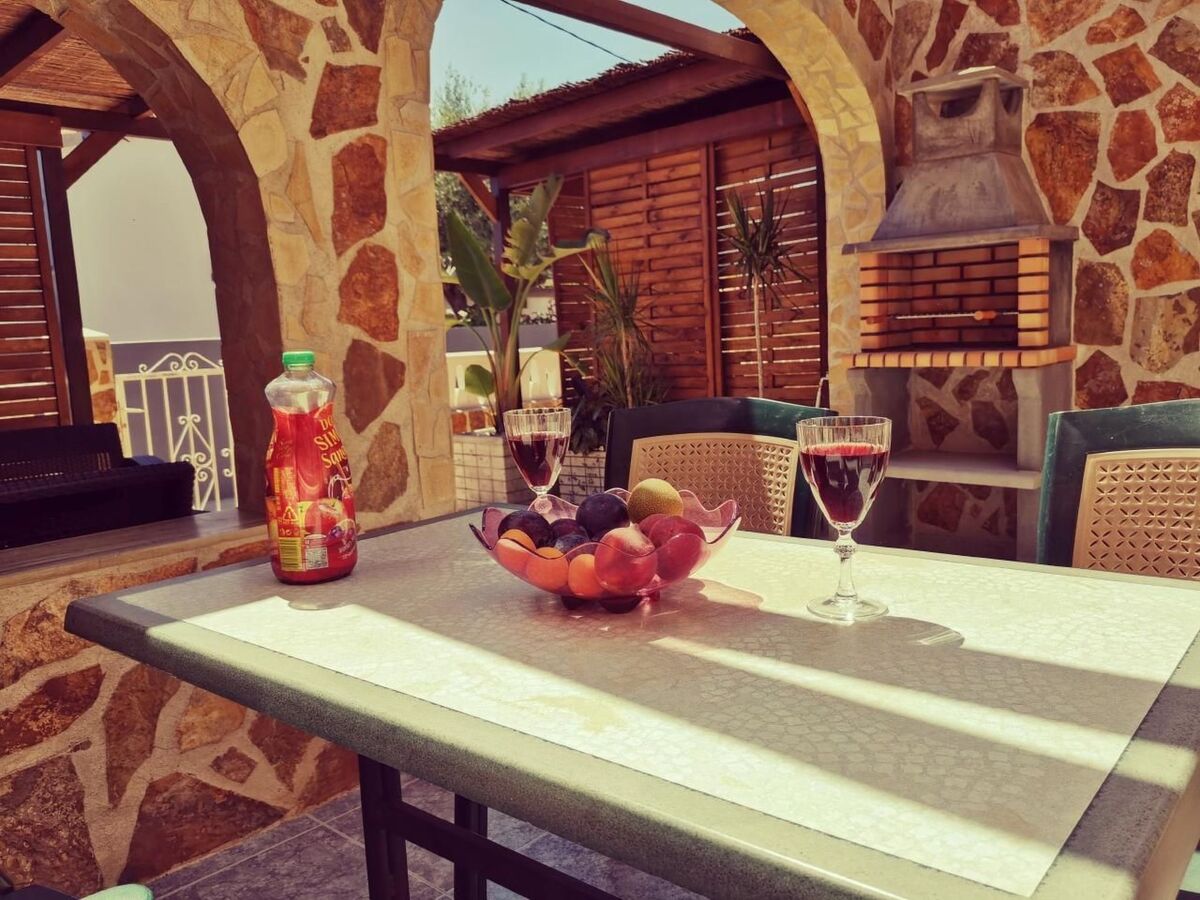 Maison mit Grill auf der Strandpromenade Els Poblets - Photo 22