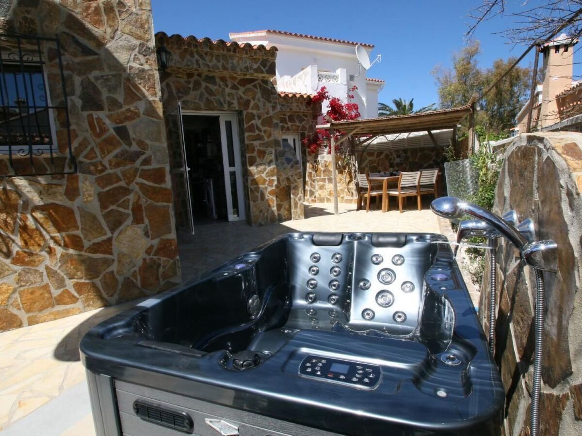 Villa Brownies à Els Poblets, 7 pers, piscine commune - Photo 2