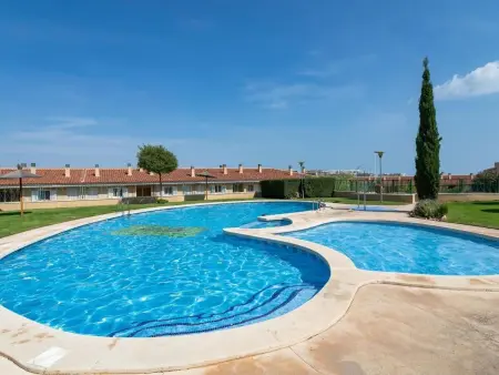 Maison 2 chambres avec piscine commune à 800 m de la plage - Photo 5