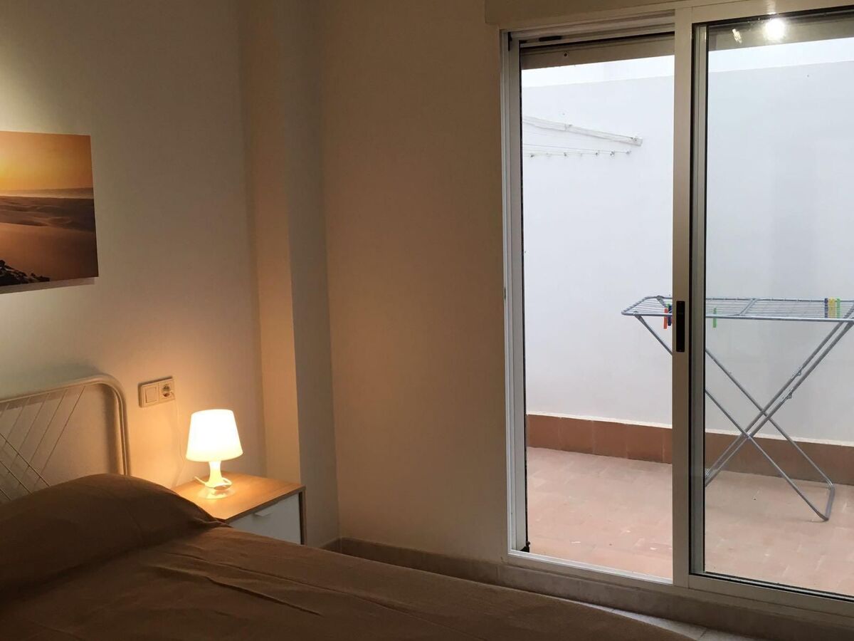Appartement 80m² Torrevieja, 180m de la plage - Photo 11